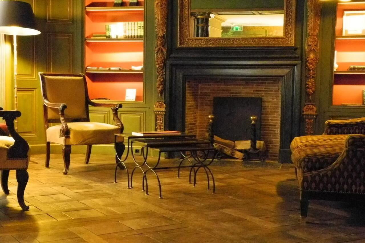 Hotel Du Vieux Marais Paris Bagian luar foto