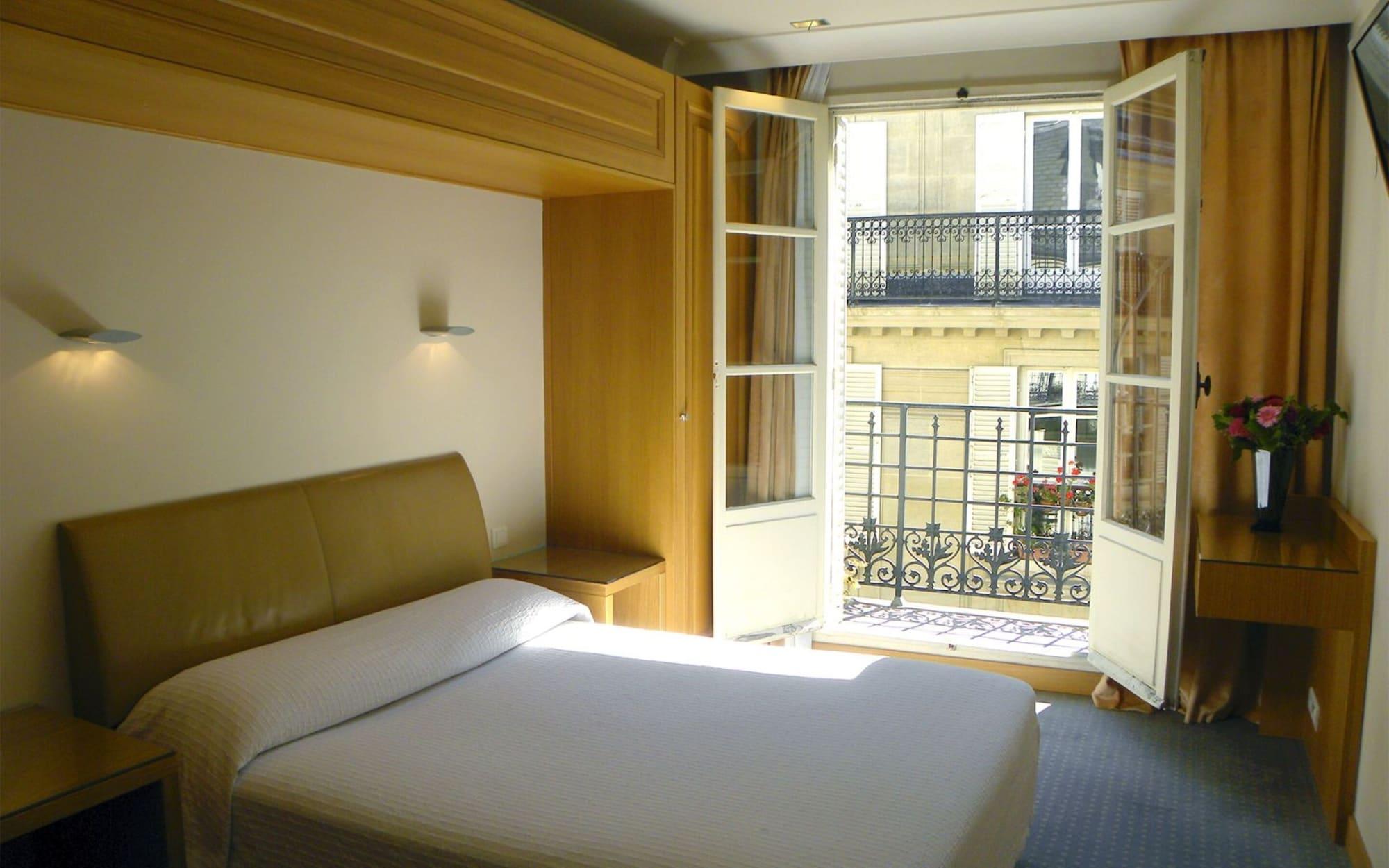 Hotel Du Vieux Marais Paris Bagian luar foto