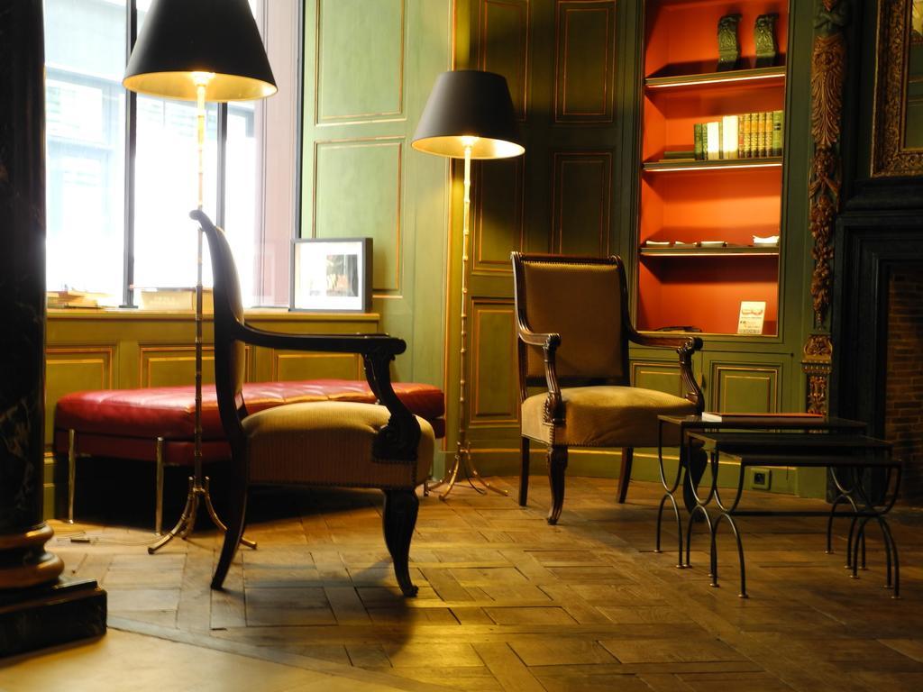 Hotel Du Vieux Marais Paris Bagian luar foto